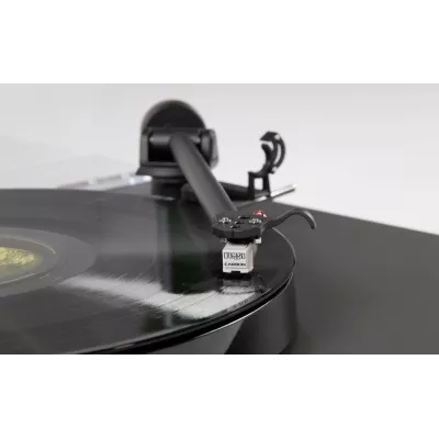 Rega Planar 1 in Geneva | Digistore.ch