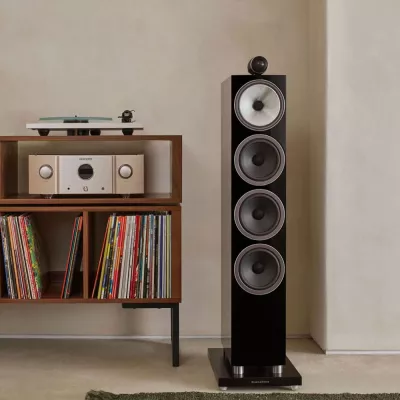 Bowers & Wilkins 702 S3 in Geneva | Digistore.ch