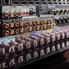 Denon AVC-A1H black Ampli-tuner AV 210 W 8K 15.4 Canaux