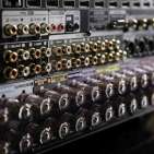 Denon AVC-A1H black Ampli-tuner AV 210 W 8K 15.4 Canaux