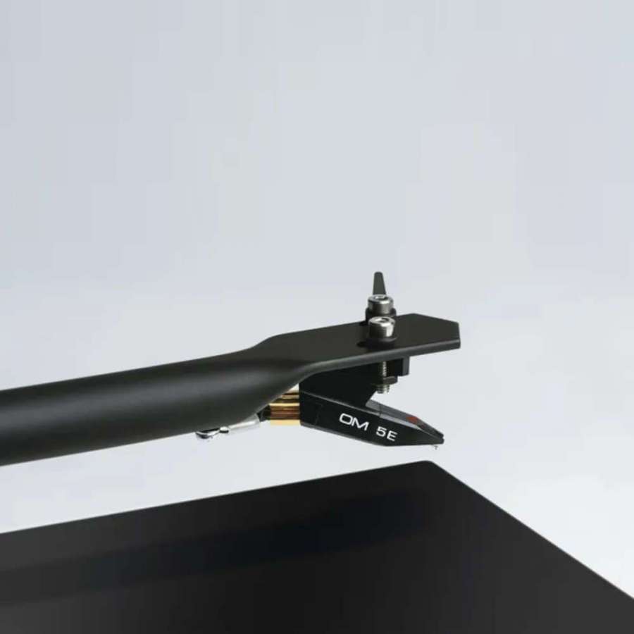 Pro-Ject T1 (OM5e) | Audiophile entry level turntable