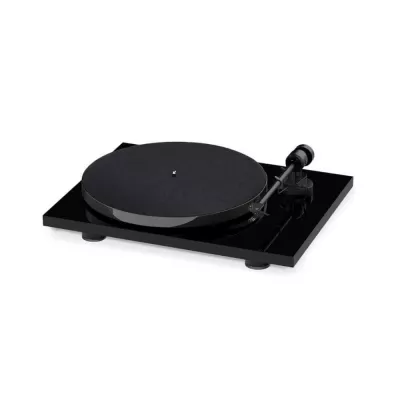 Pro-Ject E1 Phono (OM5e) | Plug & Play Entry Level Turntable with built-in Phono Preamp à Genève | Digistore.ch