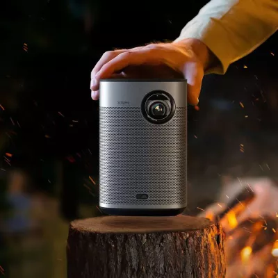 Xgimi Halo+ | Projecteur Portable Full-HD Lumineux avec Batterie Intégrée à Genève | Digistore.ch