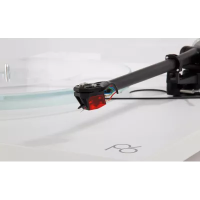 Rega Planar 6 à Genève | Digistore.ch