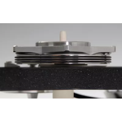 Rega Naia + Aphelion 2 in Genf | Digistore.ch