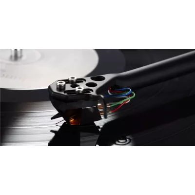 Rega Nd9 a Ginevra | Digistore.ch