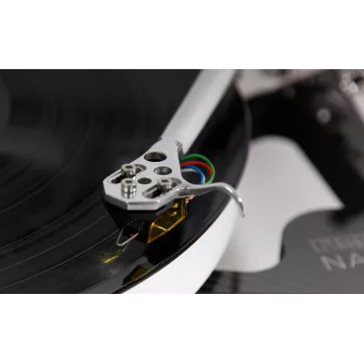 Rega RB Titanium in Geneva | Digistore.ch