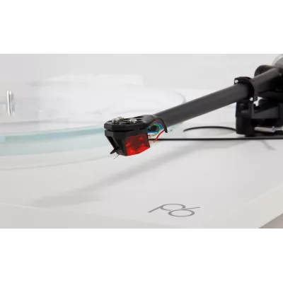 Rega Planar 6 + Nd7 à Genève | Digistore.ch
