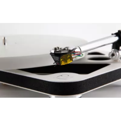 Rega Planar 10 + Aphelion 2 à Genève | Digistore.ch