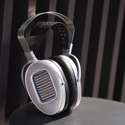 Hifiman HE1000 Unveiled à Genève | Digistore.ch