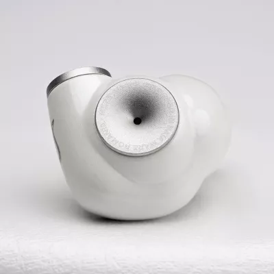 Meze Audio Alba White Silver in Geneva | Digistore.ch