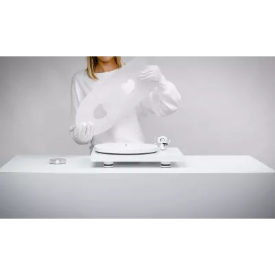 Pro-Ject Debut PRO B White Edition in Geneva | Digistore.ch