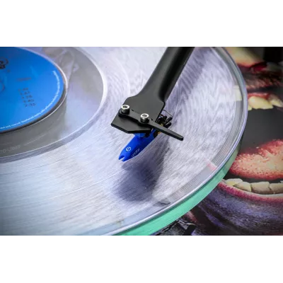 Pro-Ject Scorpions Turntable in Geneva | Digistore.ch