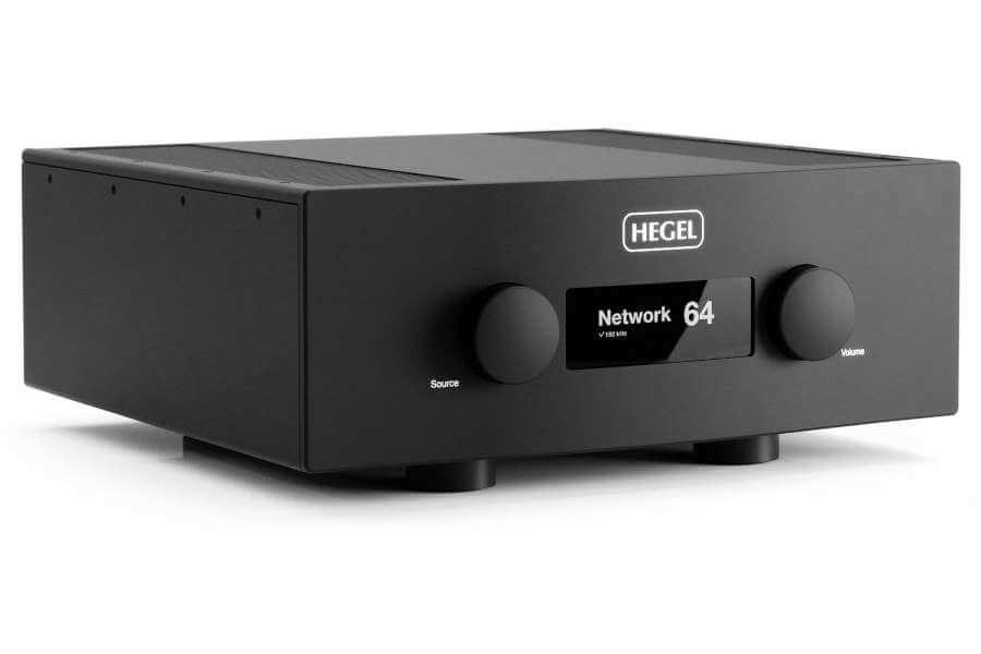 Vue trois-quart face de l'amplificateur Hegel H600