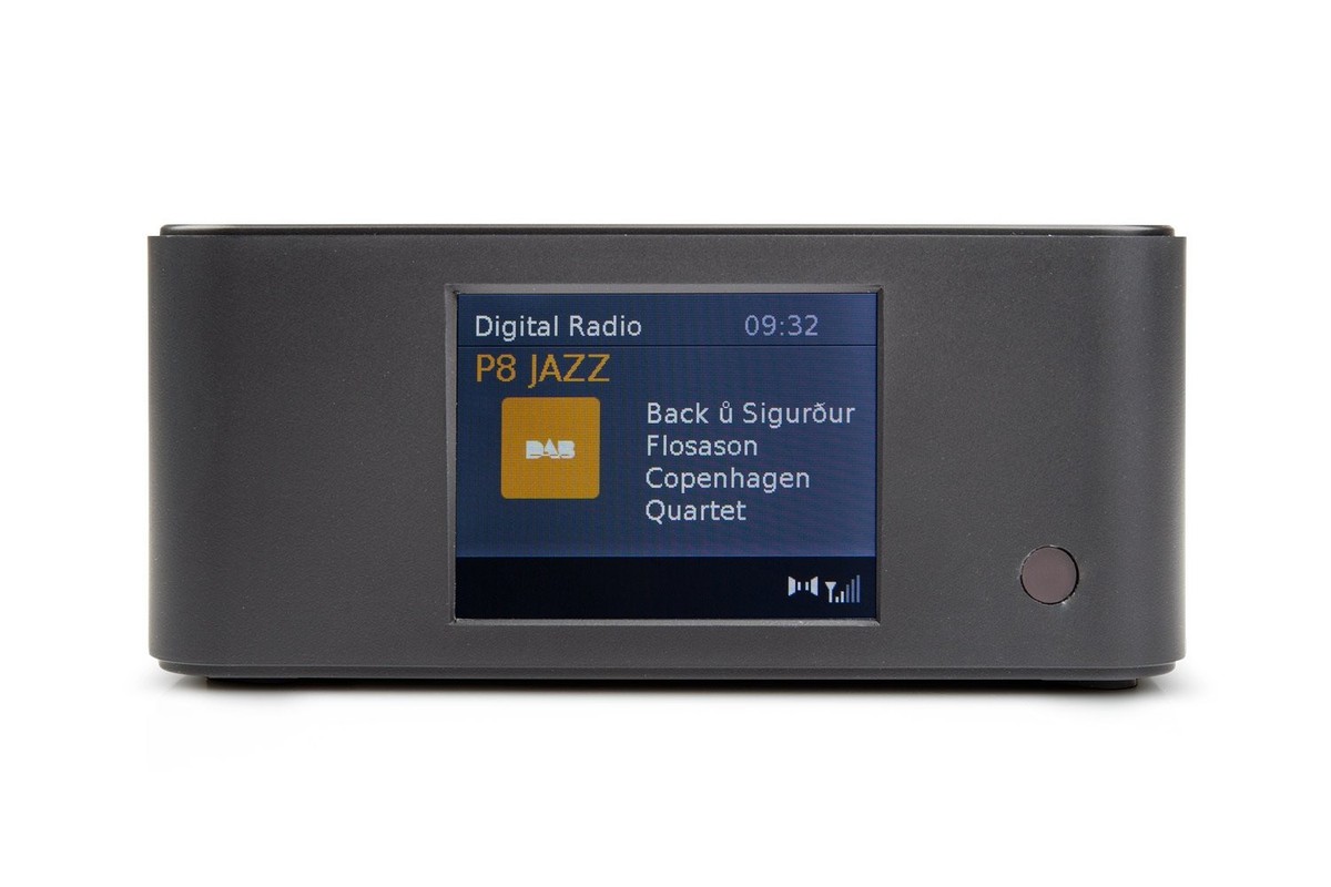 Adaptateur DAB+ noir vu de face