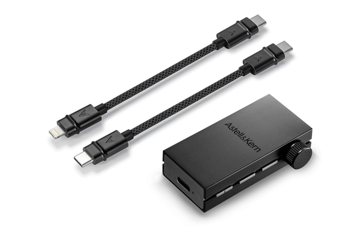 DAC Bluetooth Astell&Kern AK HB1 avec ses câbles