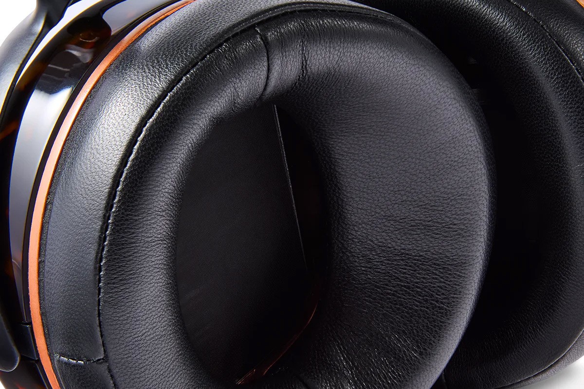 Close-up of the leather earpad and the copper trim on the earcup