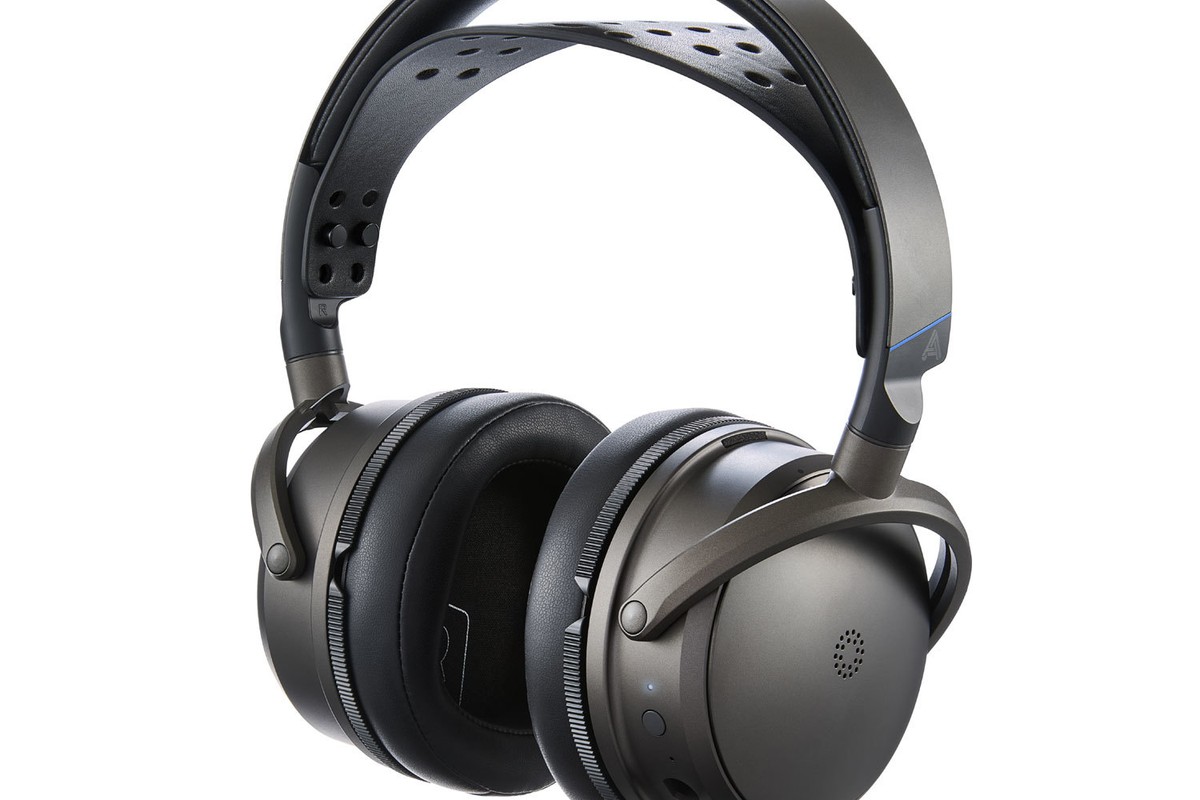 Three-quarter view of the right earcup, adjustable perforated leather headband