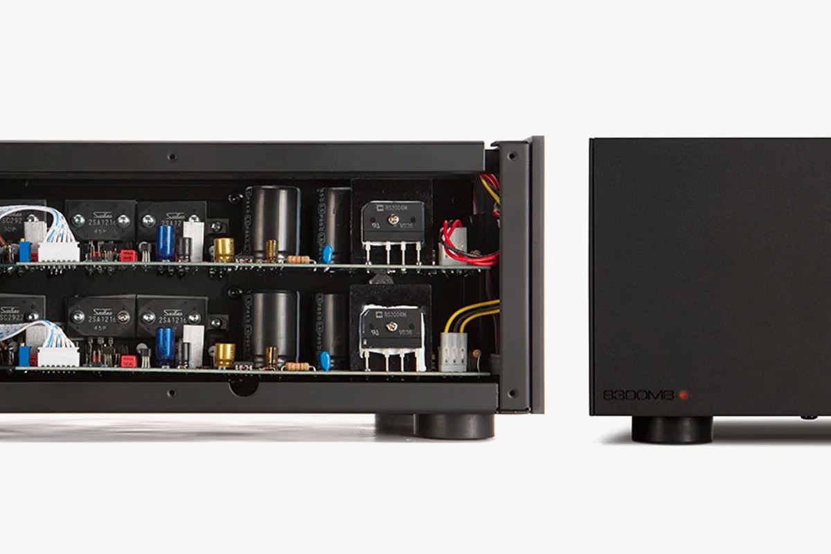Construction interne de l'amplificateur Audiolab 8300MB