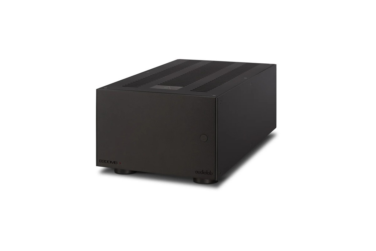 Vue trois-quarts du 8300MB