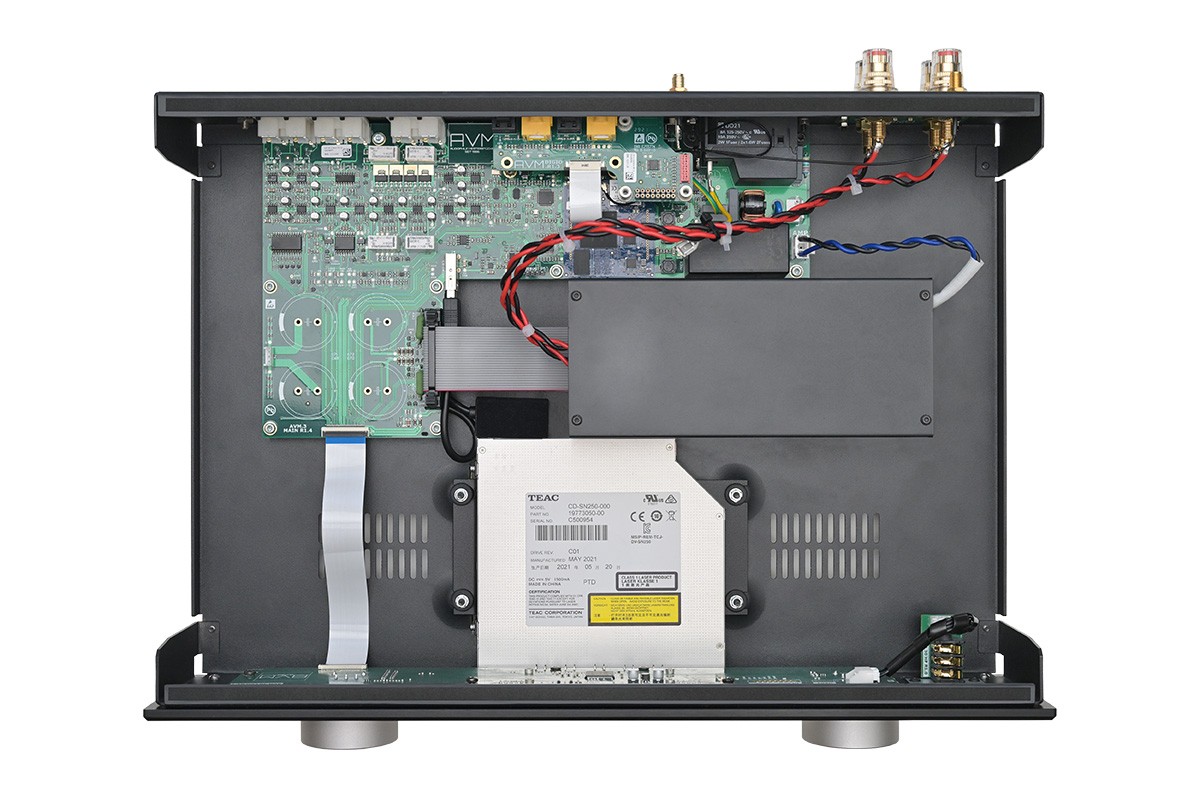 Innenraum des Geräts, Netzteil und elektronischen Karten