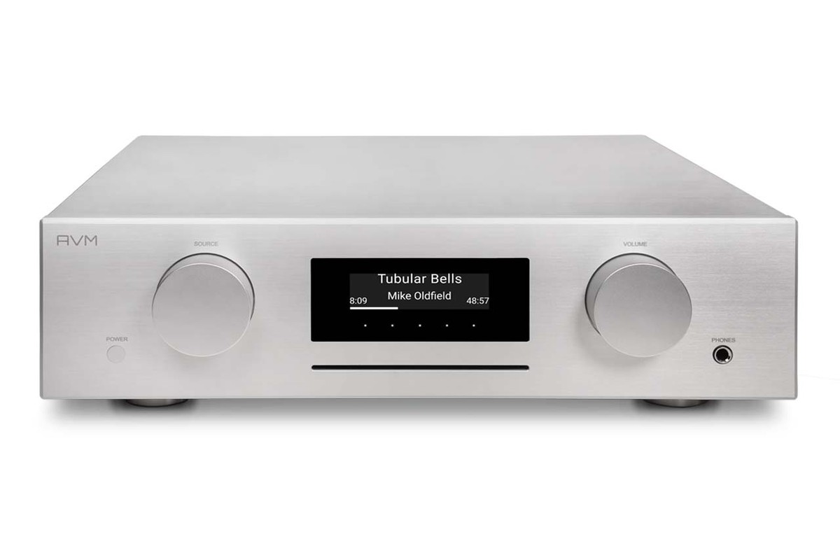 Silberfassade, CD-Player-Slot und OLED-Bildschirm