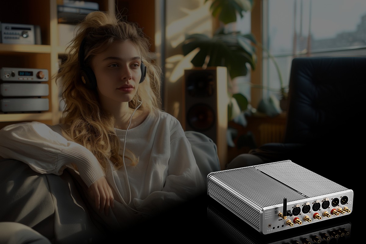 Conductor GT4 sur un meuble hi-fi