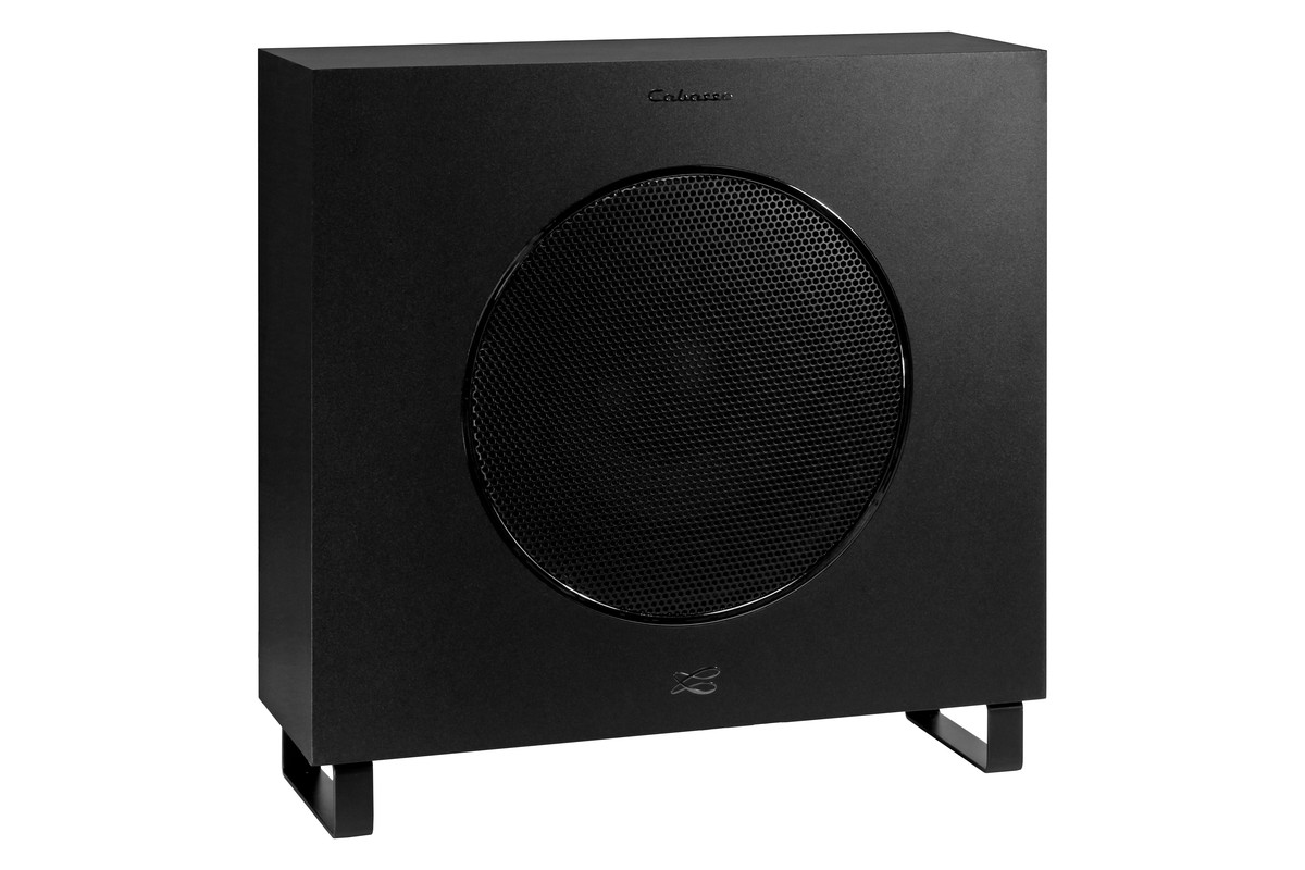 Subwoofer Lipari 21 nero visto di tre quarti, ampia griglia rotonda sul fronte e due piedini piatti