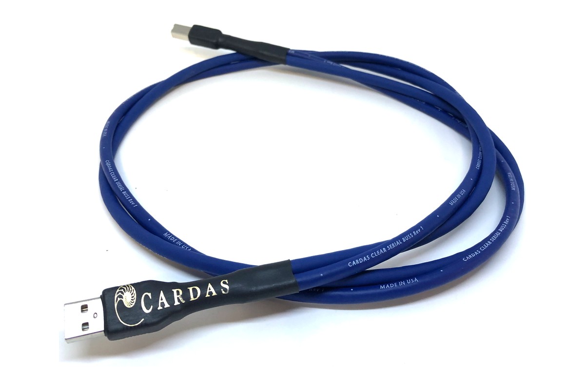 USB-Kabel der Cardas-Clear-Serie, USB-A-Stecker im Vordergrund
