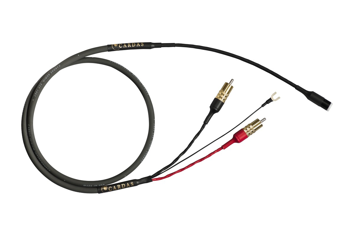 Câble phono Cardas Iridium gris avec ses fiches RCA et sa cosse de masse