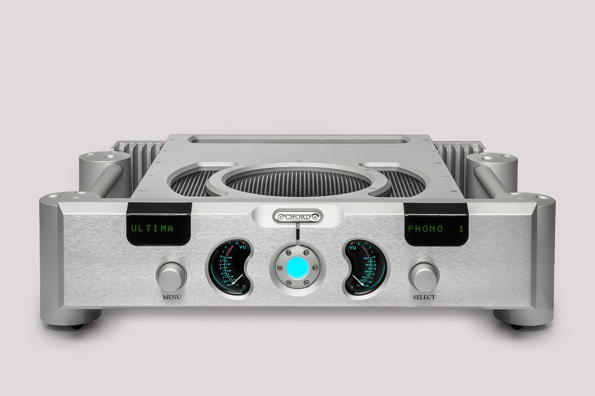 Chord Electronics ULTIMA Phonostage seen from the front in silver