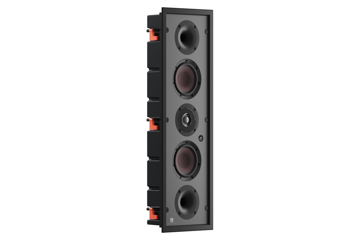 Front des M-250 mit weisser Blende