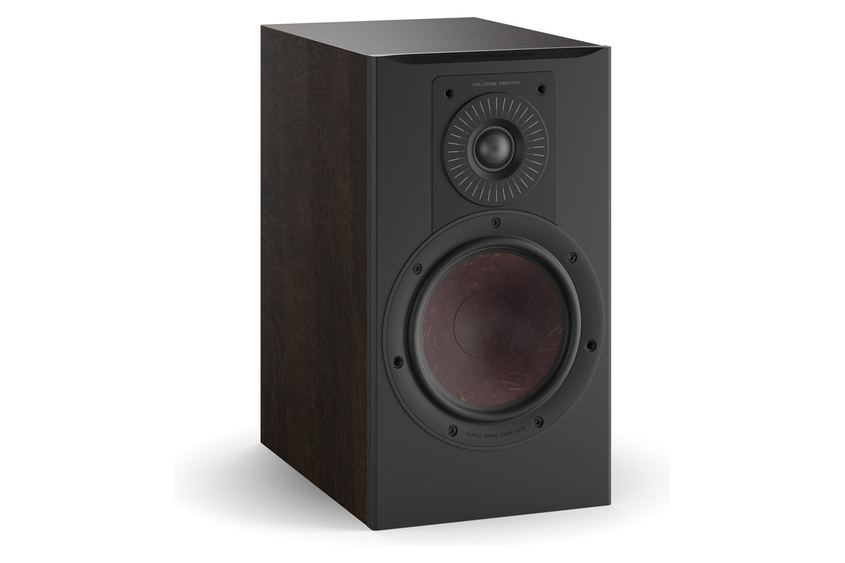 OPTICON 2 MK2 di tre quarti, finitura Tobacco Oak