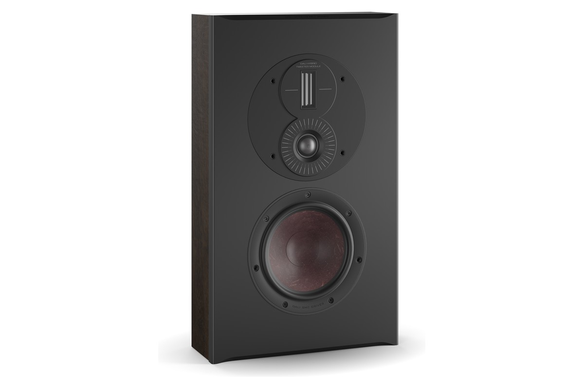 OPTICON LCR MK2 de trois quarts, finition Tobacco Oak
