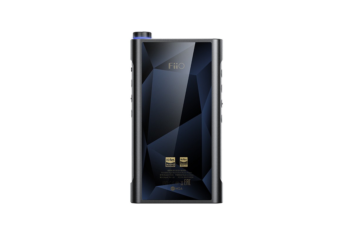 FiiO M15S affichant l'interface Android sur son ecran tactile