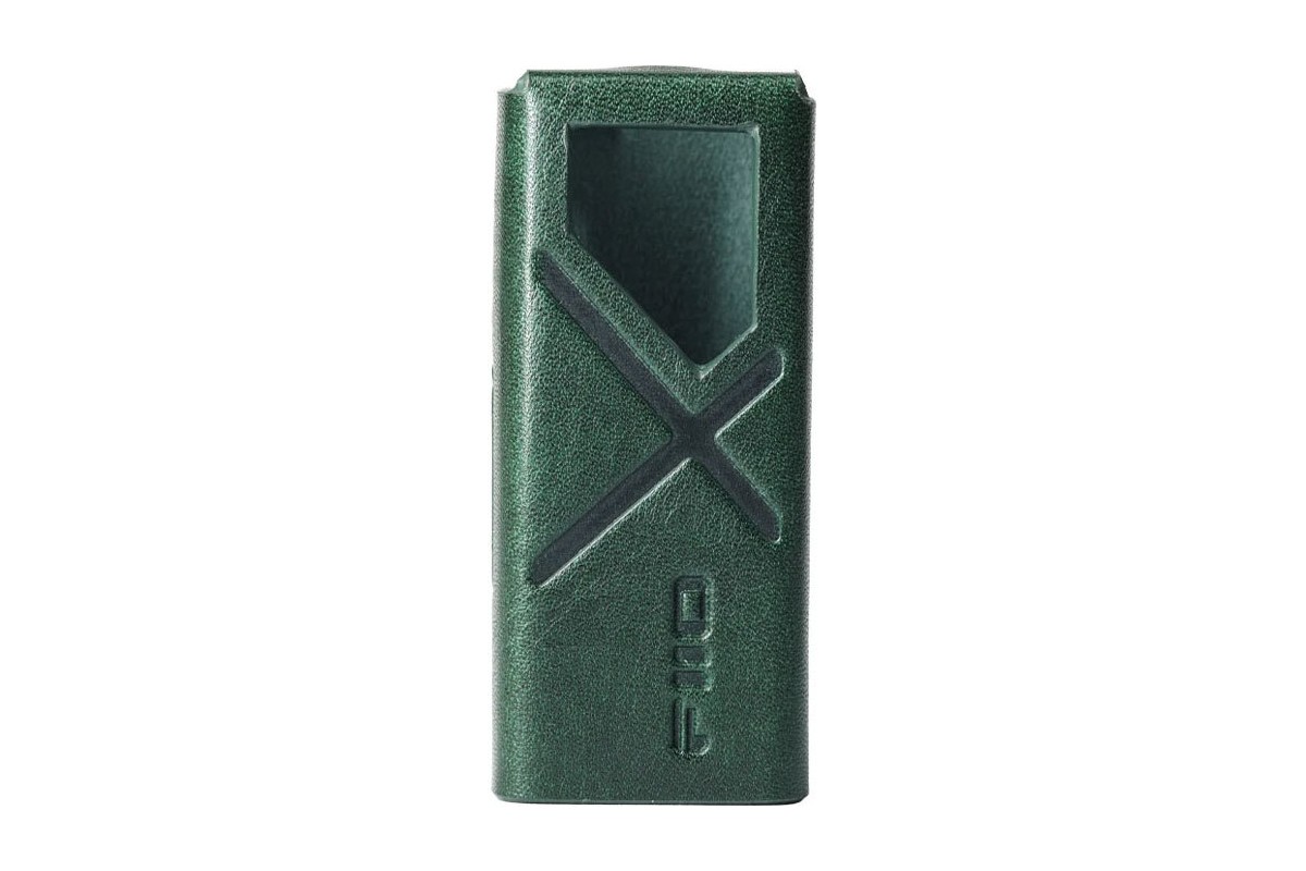 Green case seen from the front, with its screen cutout