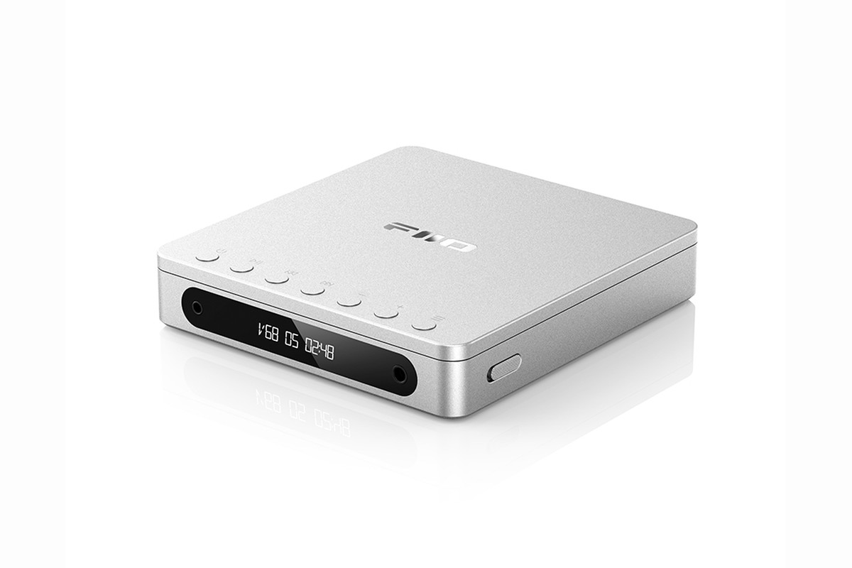 Connettività del FiiO DM13: uscite cuffie e digitali