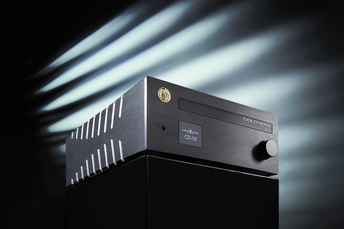 Lecteur CD CD-10 de trois quarts