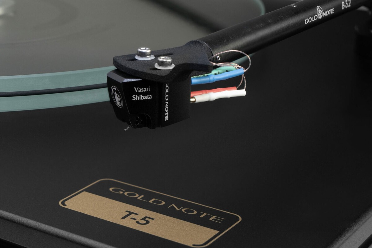 Detail der Basis und des Motors