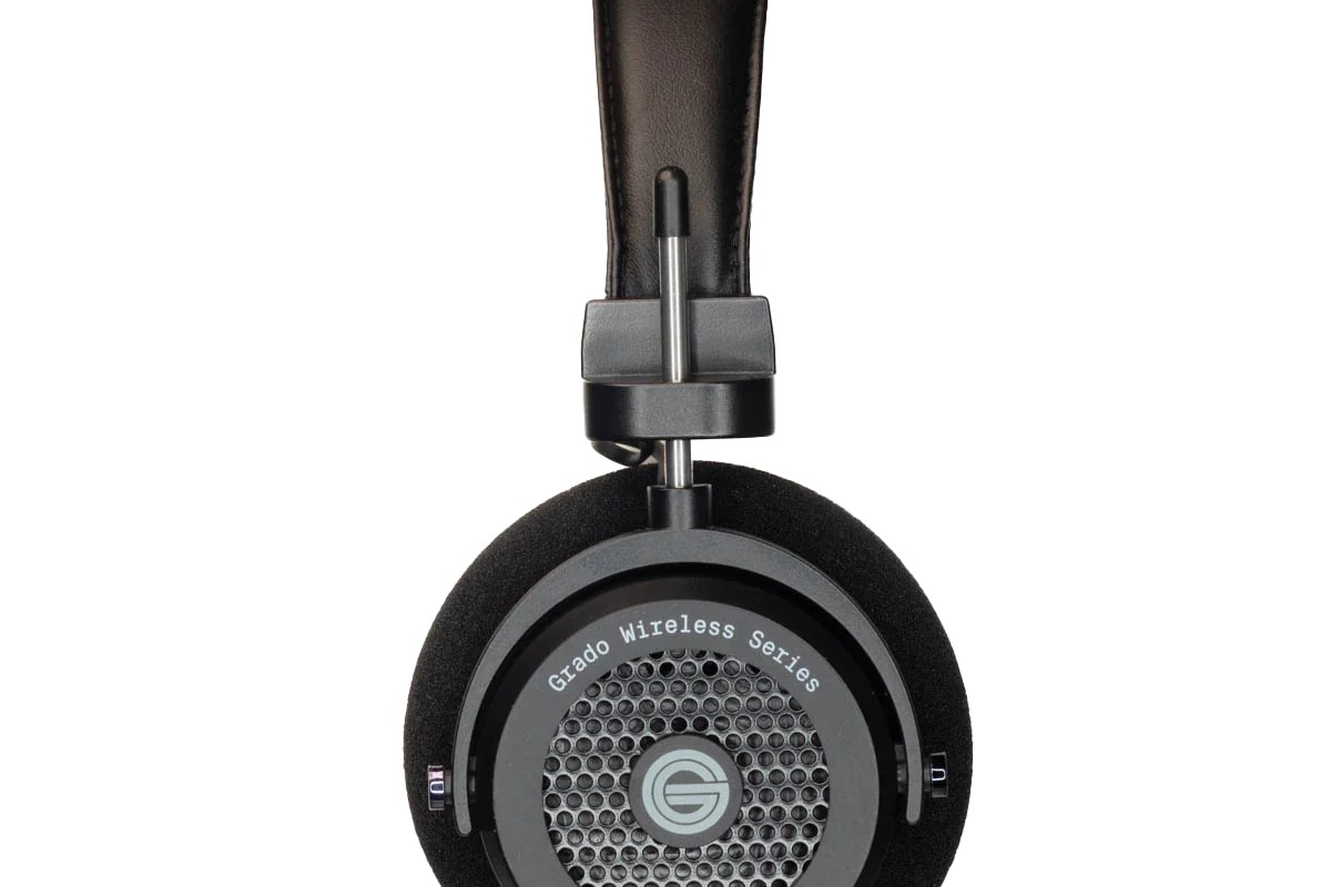 Grado GW100x sur table avec câble USB-C visible
