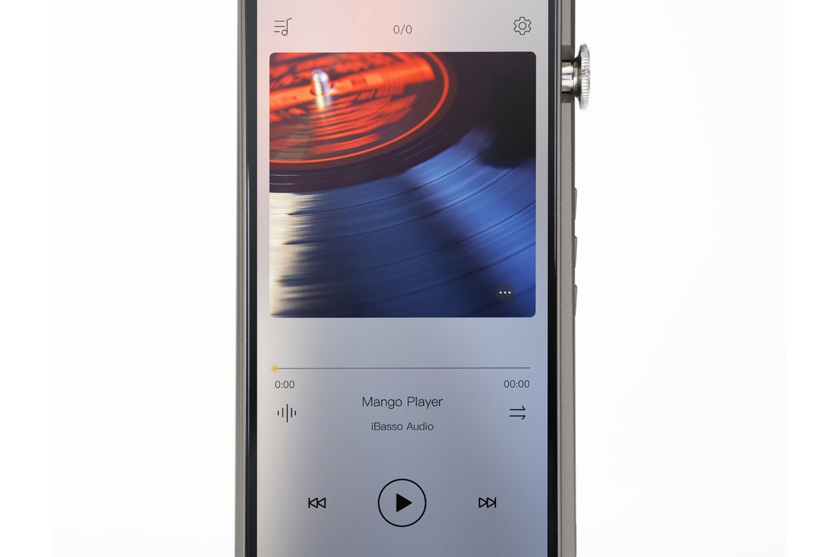 Lecteur audio numérique iBasso DX270 vu de face