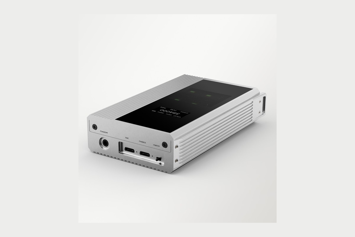 Écran OLED et molette de volume vus de dessus