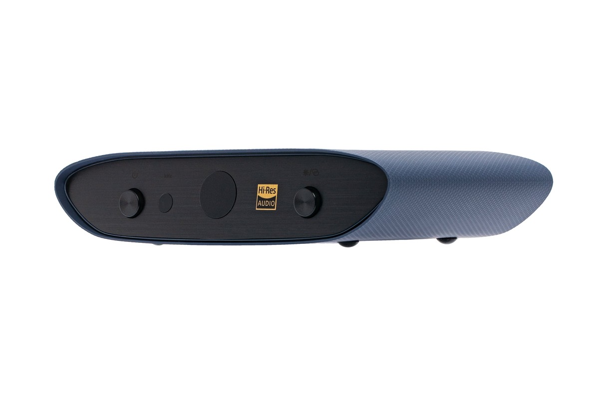 iFi Audio ZEN DAC 3 vu de profil trois quarts