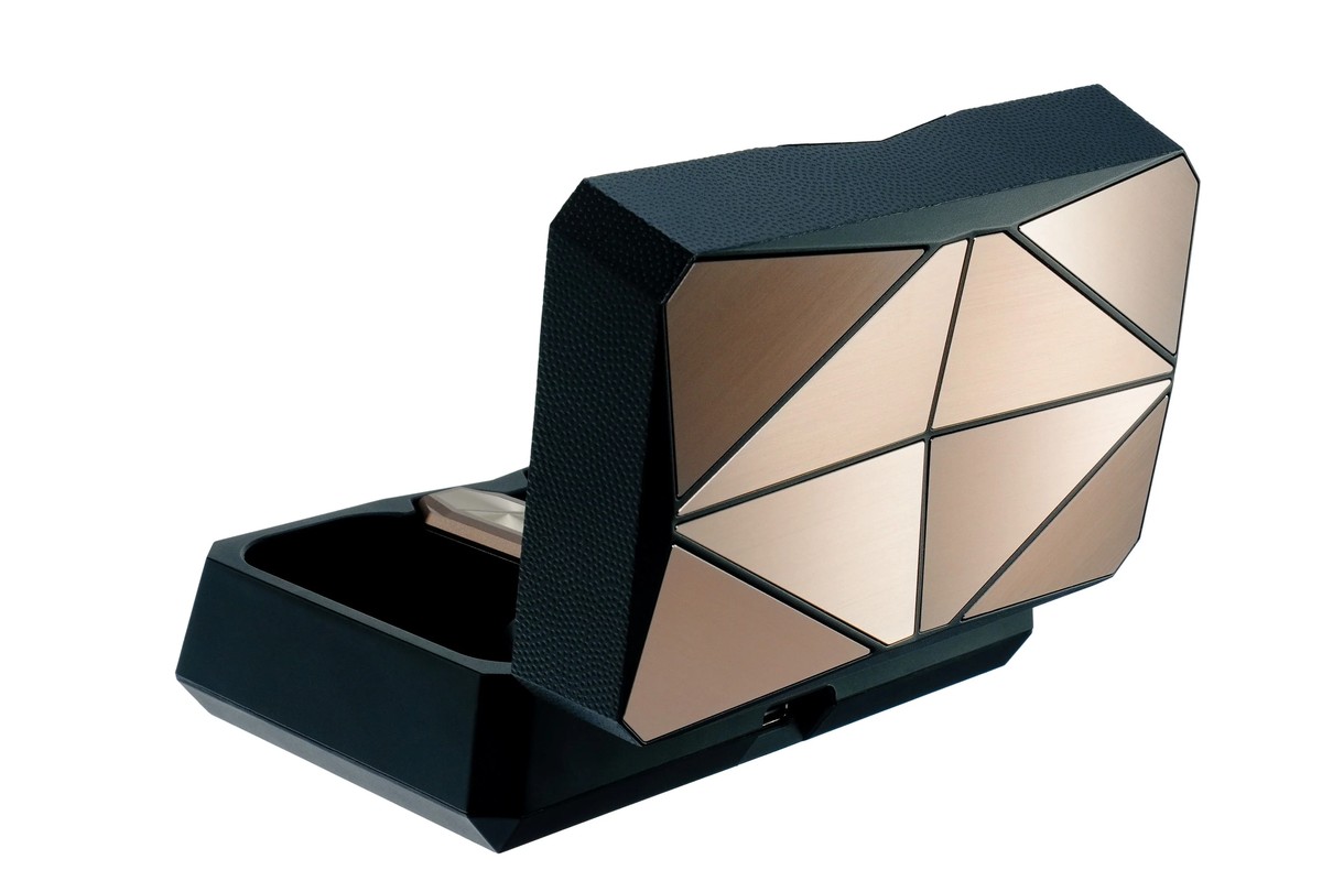 Boîtier de charge en aluminium du GO pod Max