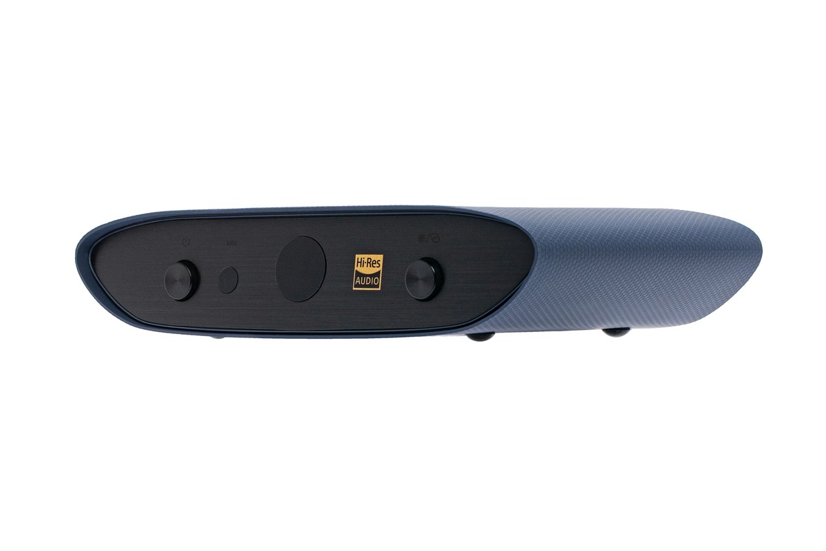 iFi Audio ZEN Air Blue 2 vu de trois quarts