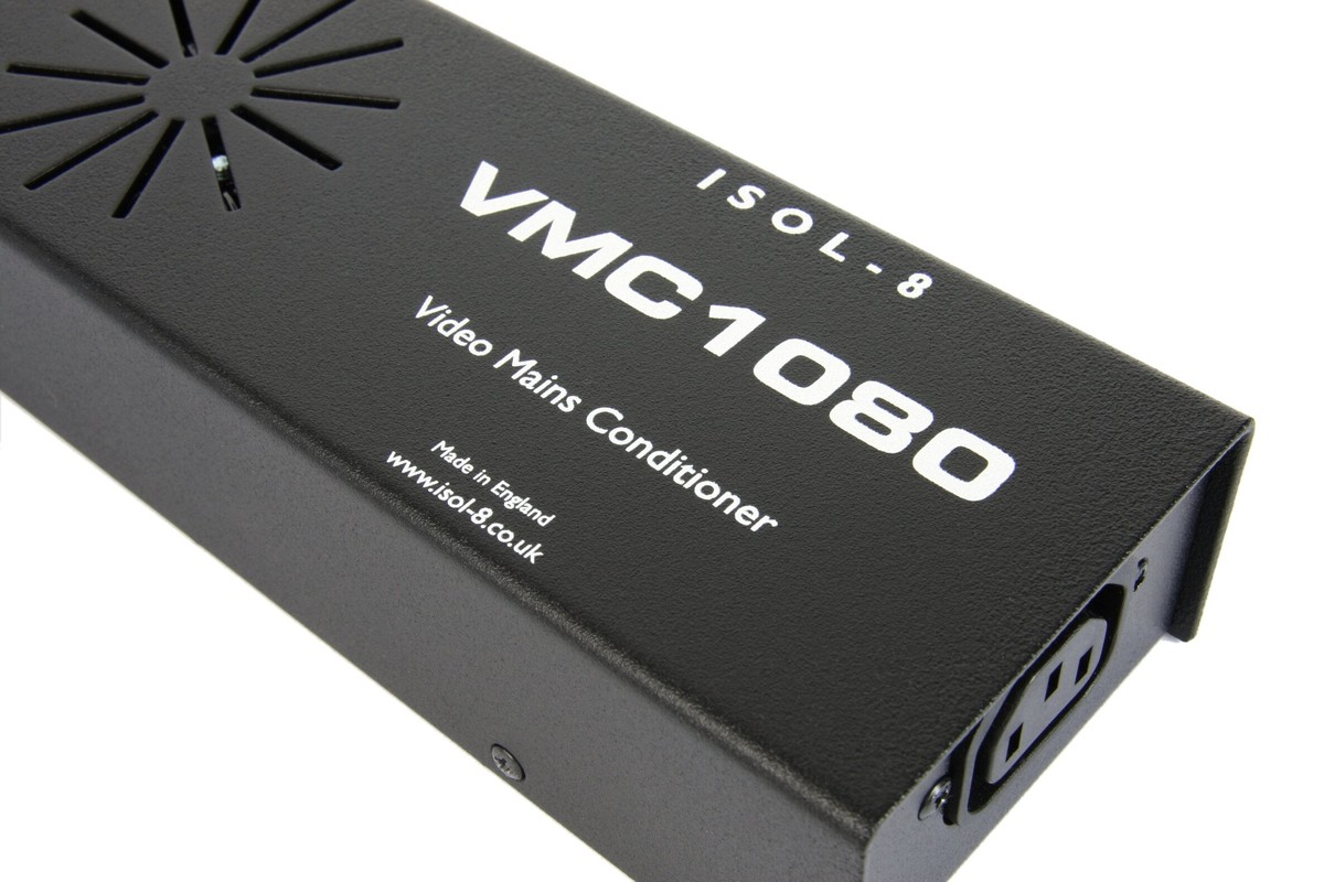 Détail de la connectique du VMC1080