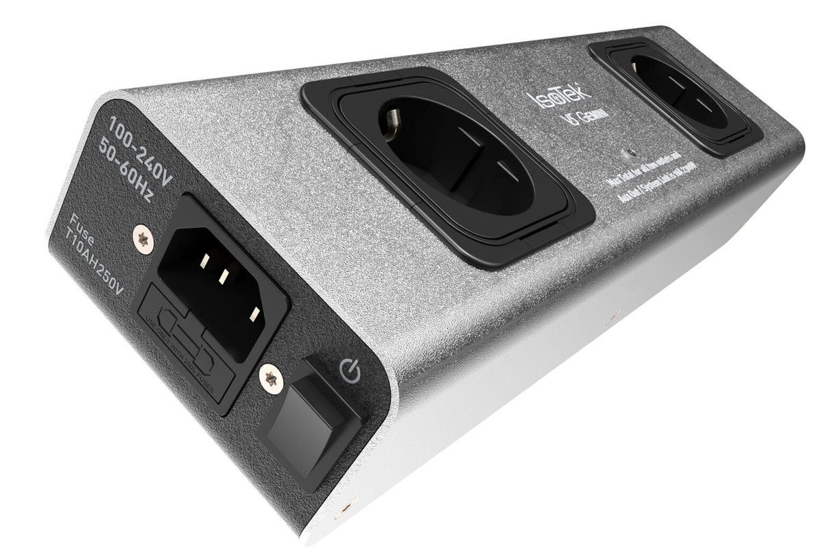 Barrette IsoTek V5 Gemini vue de trois quarts, ses deux prises Schuko