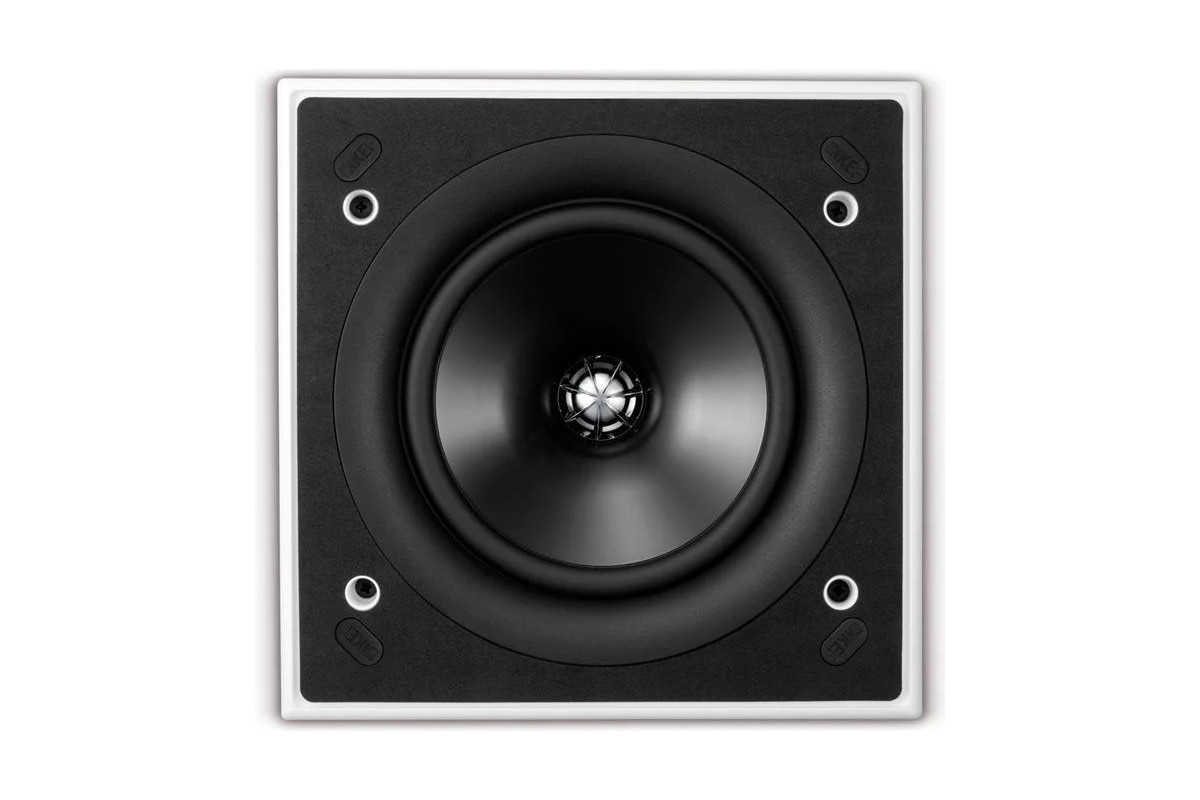 Enceinte encastrable KEF Ci160QS de face, grille retirée, haut-parleur Uni-Q apparent