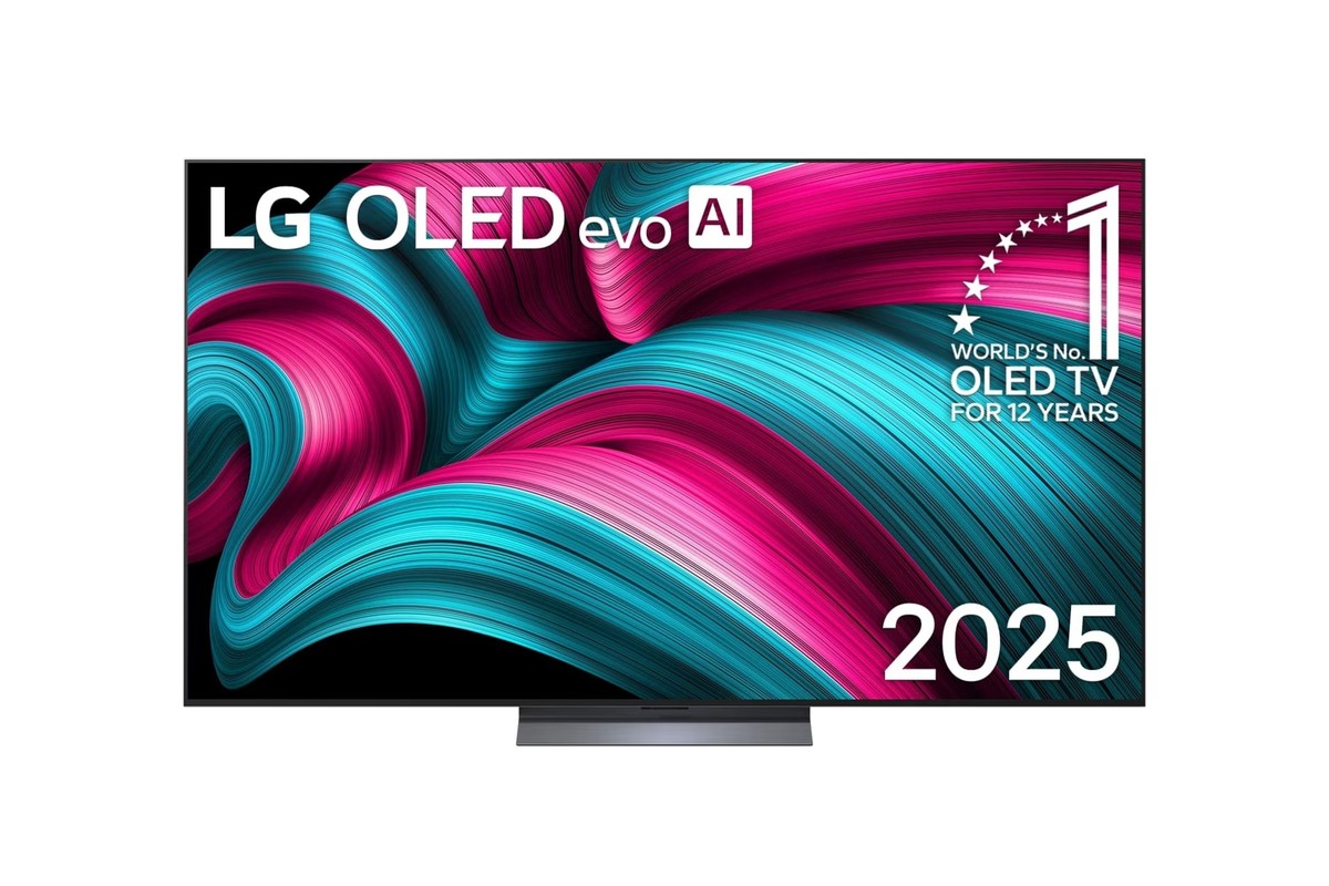 Televisore LG OLED77C57LA visto di fronte, schermo acceso