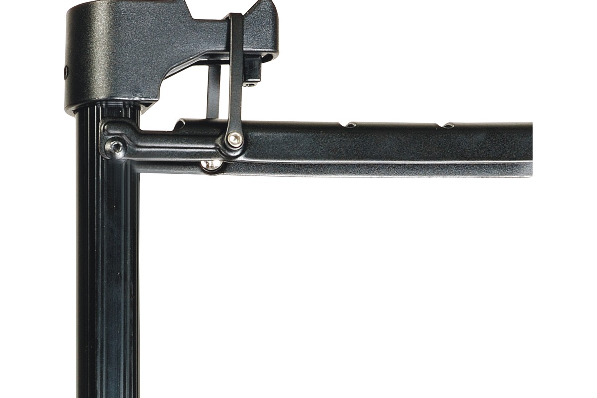 Écran Lumene Arcadia 200 C déployé sur trépied